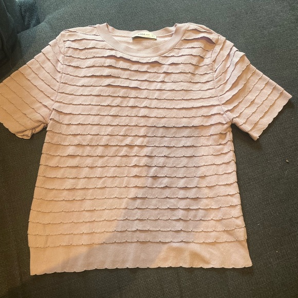 Zara Knit Lavender Purple Ruffle Short Sleeve Women’s Shirt Size Medium - Picture 8 of 8